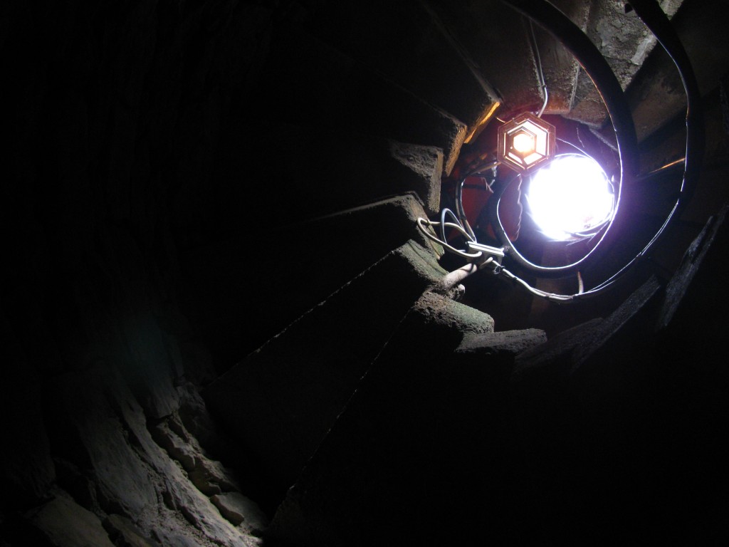 light darkness tunnel well stairs